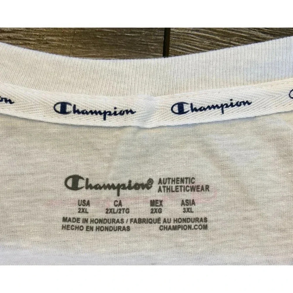 NWT Champion T Shirt White Mulit Logo Cropped Size 2X New - Picture 2 of 4